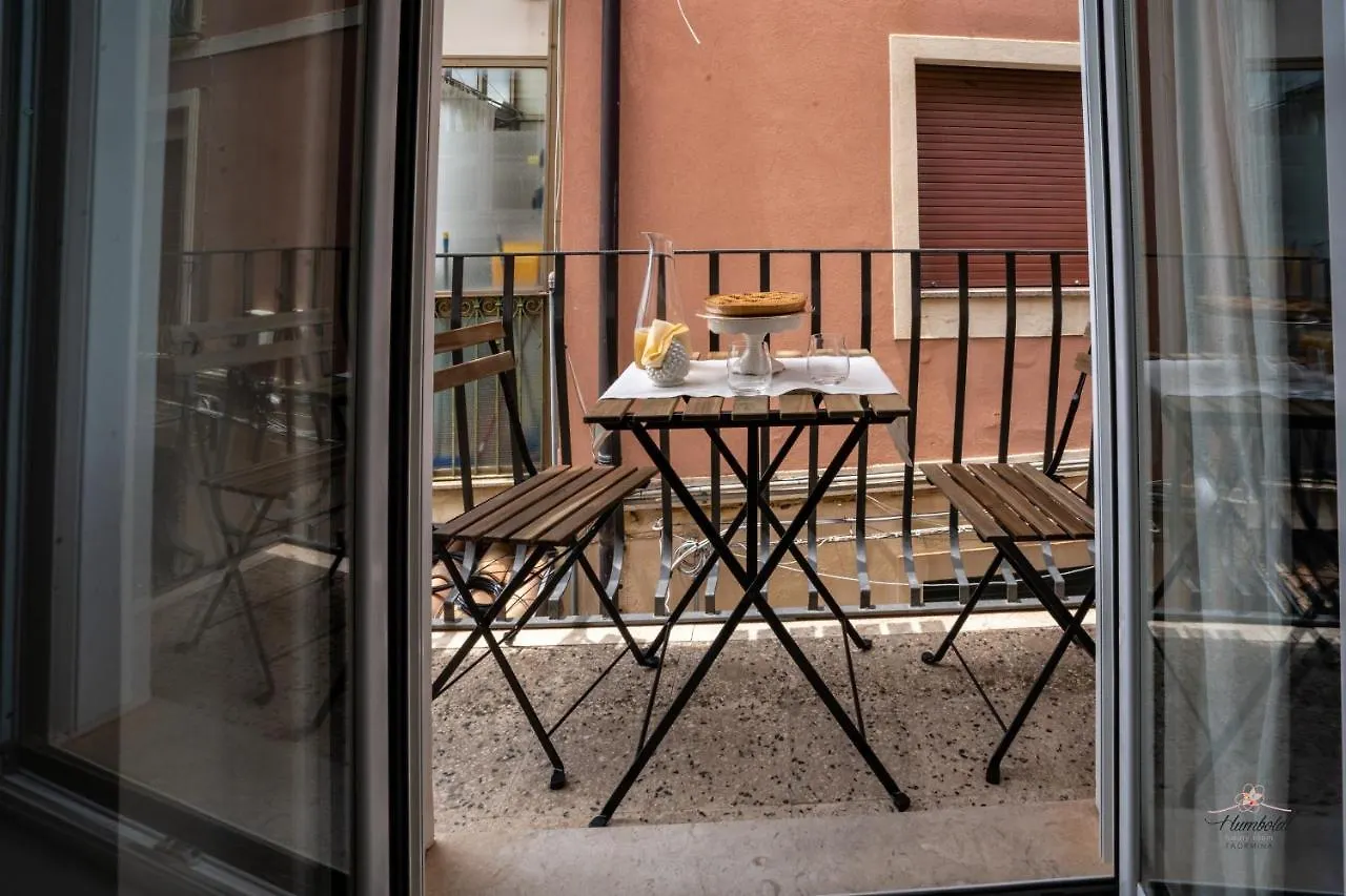 Humboldt Luxury Rooms Taormina Italy